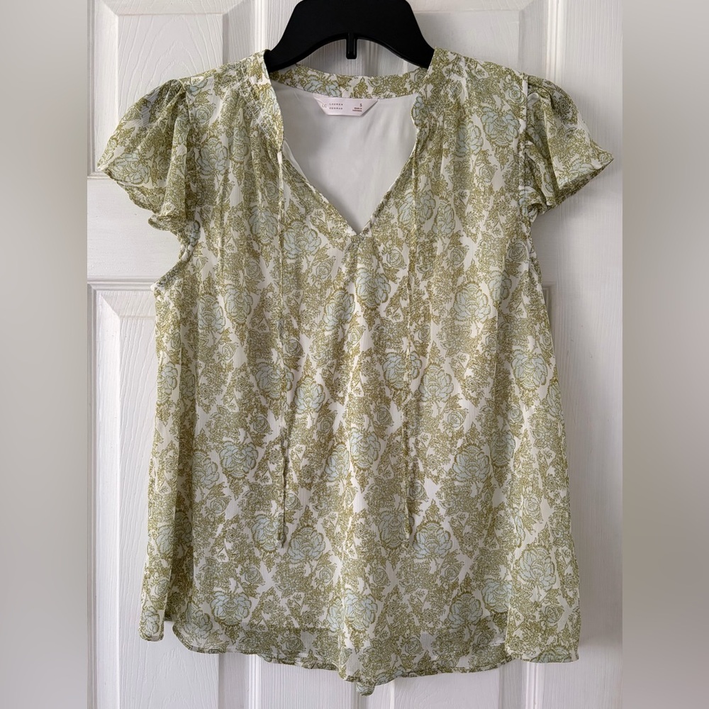 LC Lauren Conrad Green and Cream Floral Blouse